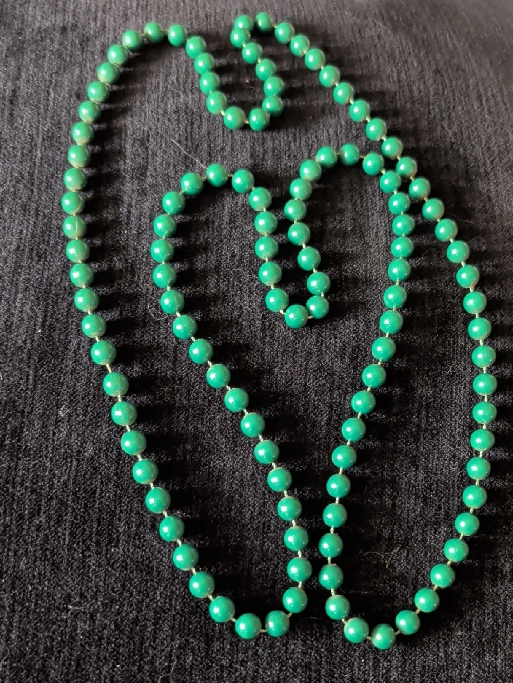 Retro Green Beaded Necklace